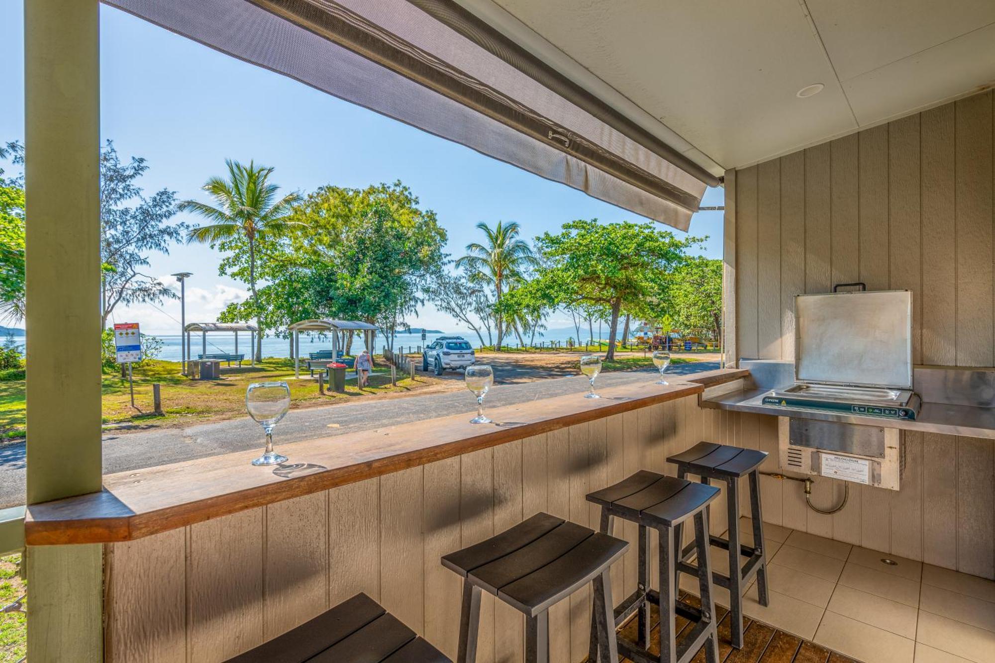 Big4 Tasman Holiday Parks - South Mission Beach מראה חיצוני תמונה